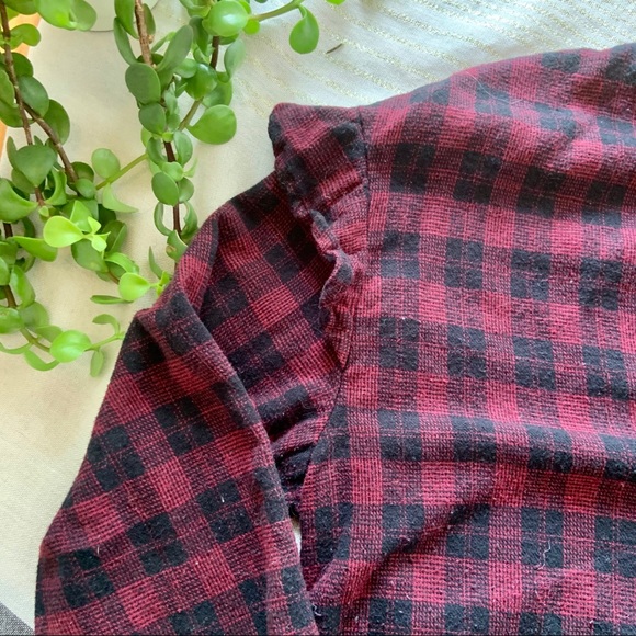 Mixed Threads Plaid Ruffle Flannel - Picture 4 of 8